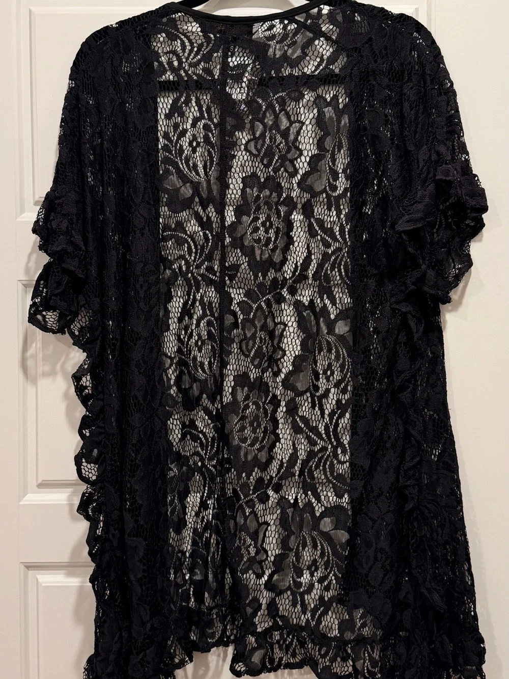 Black and Pink Floral Kimono